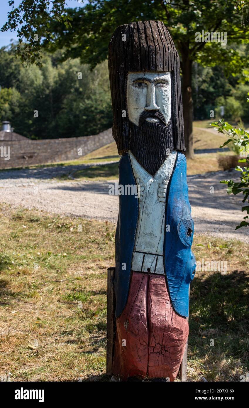 How Old Is Usopp In Bungo Stray Dogs? Hes Not A Character.